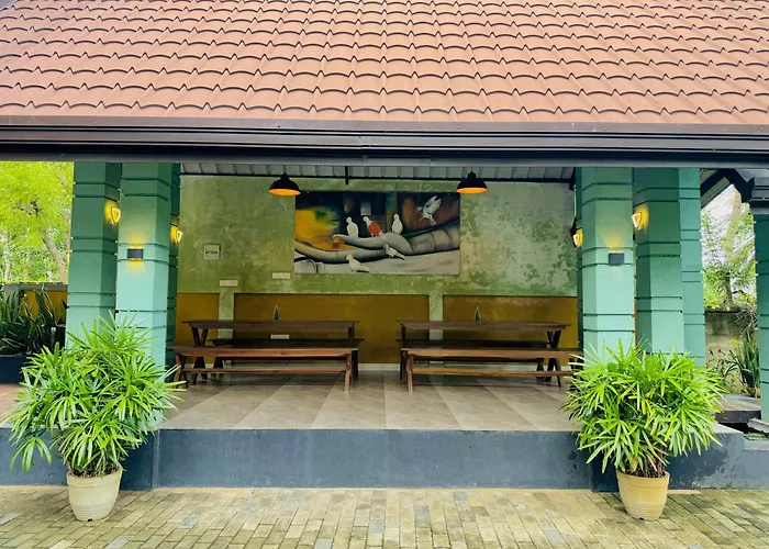Aura Villa