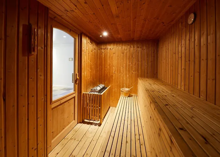 Hotel 3 Etoiles - Le Petit Perier