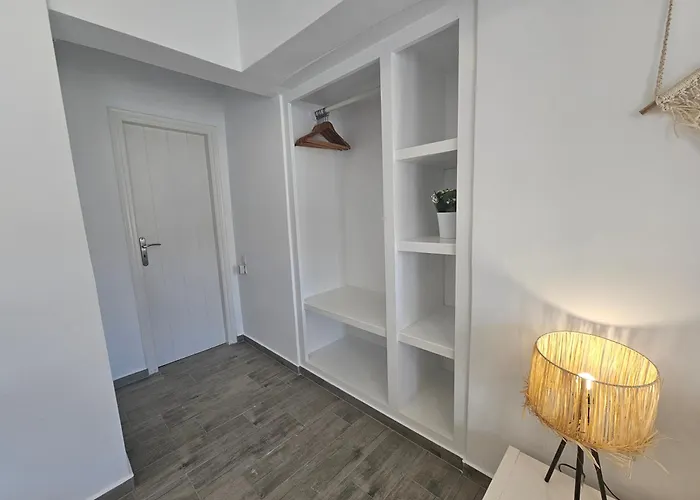 Galazio Rooms & Suites