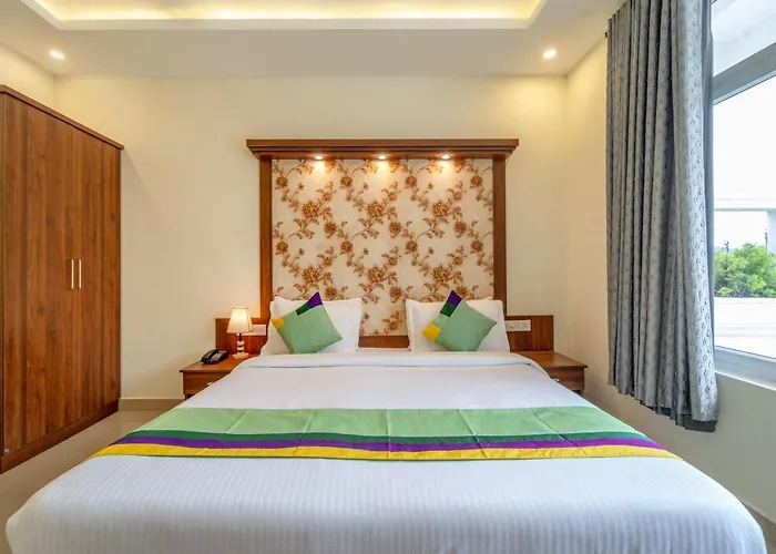 Treebo Windsong Resort Munnar, Tea Plantation View