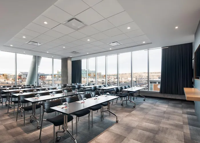 Alt Hotel Calgary University District