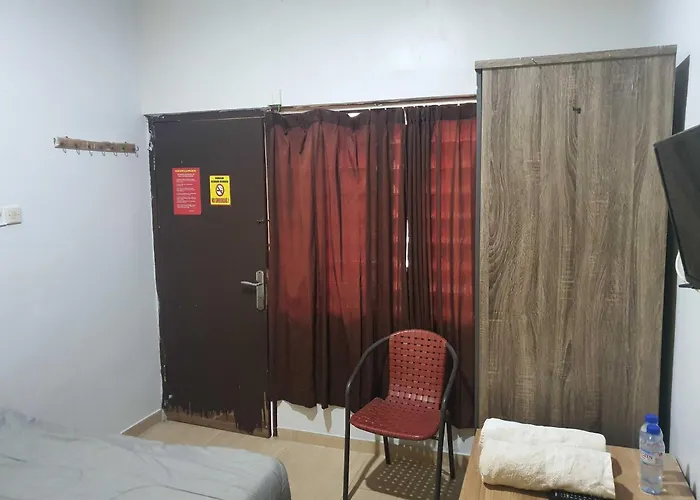 Oyo Life 93202 Pentagon Homestay Syariah
