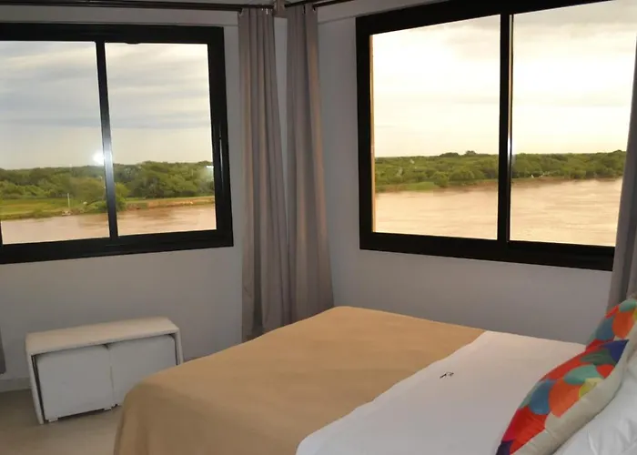 Costanera Goya Apart & Hotel