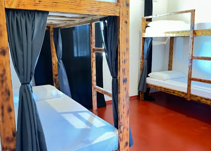 Hostel Caraivando