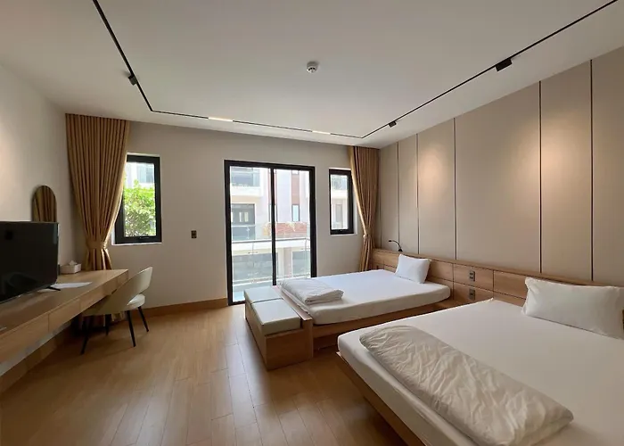 C&M Hotel
