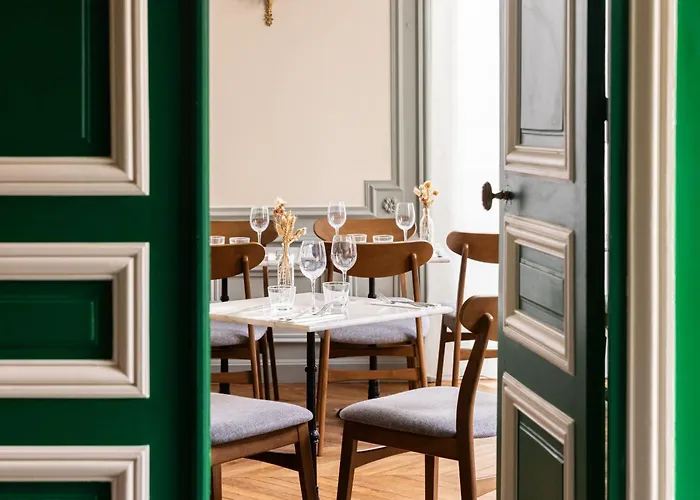 Le Charmant Hôtel