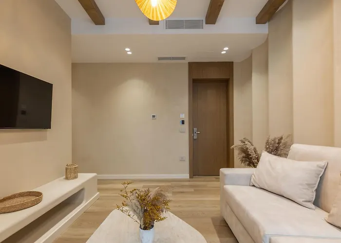Ciao Borshi Boutique Hotel