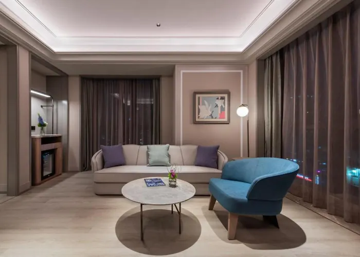 Mercure Nantong Railway Station