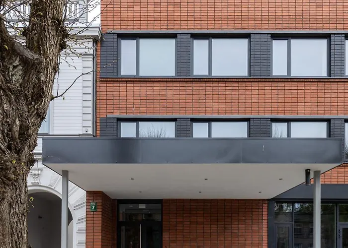 Roze Kurmajas Hotel