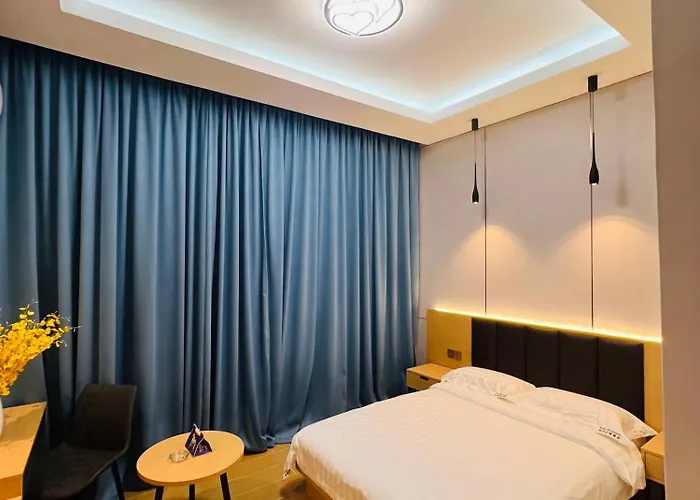 Times Mansion Hotel Queen Room