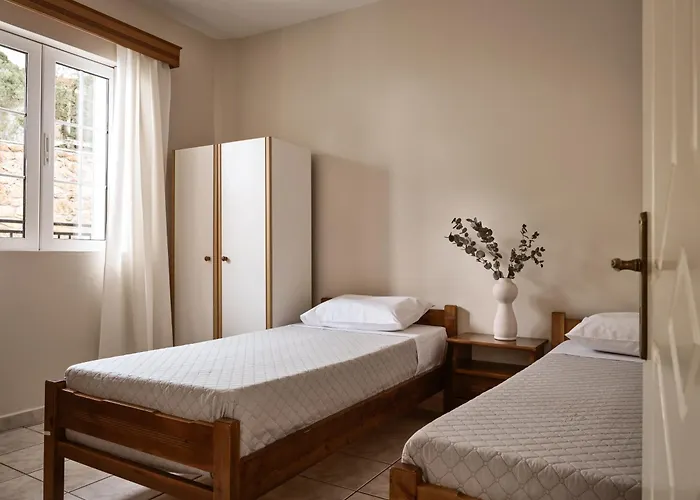Avra Rooms