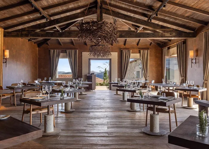 Hotel Borgo Del Vino