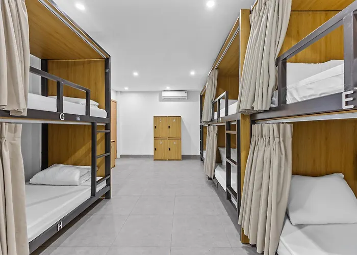 Hanoi Wanderlust Hostel & Travel