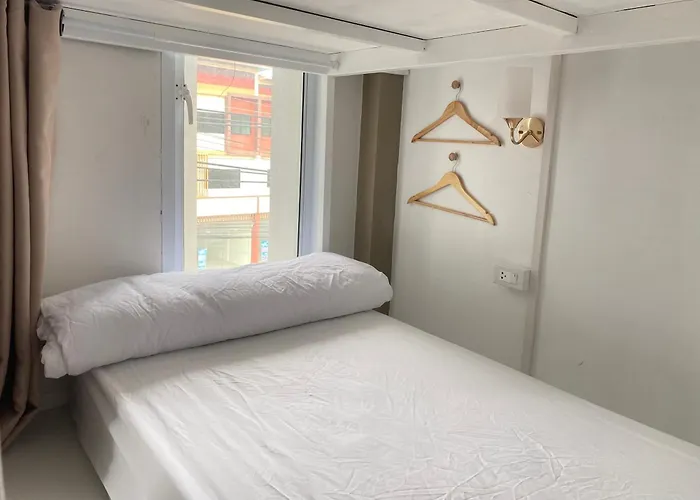 Nomad Stay Hostel With Coworking Space