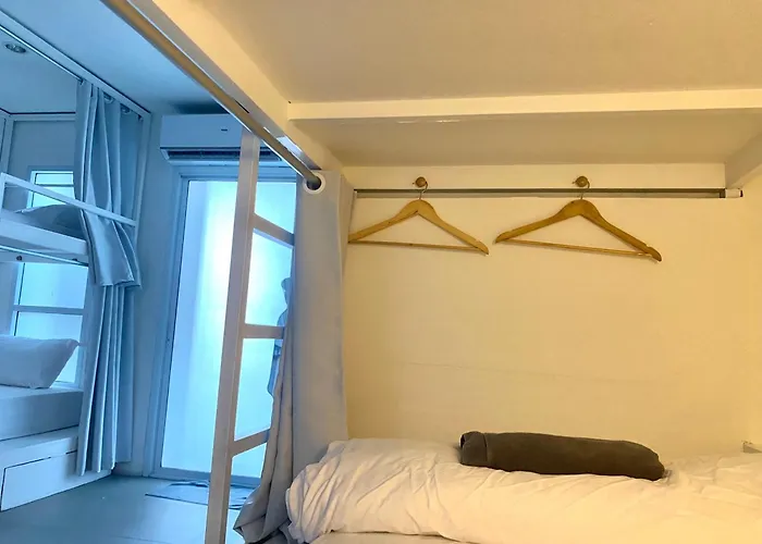 Nomad Stay Hostel With Coworking Space