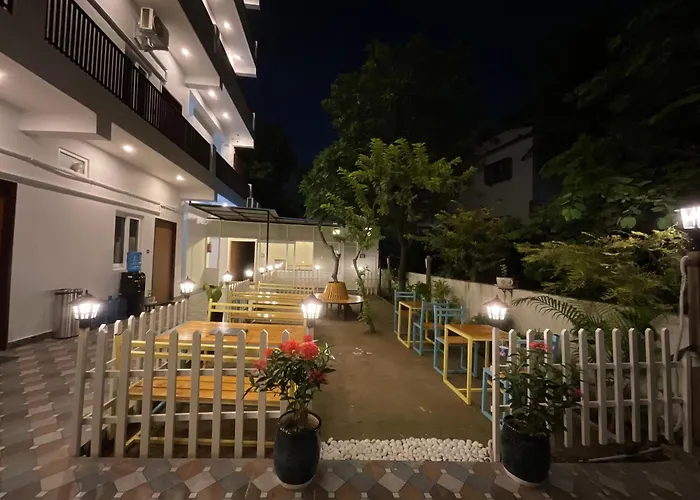 Flying Dutchman Hostel