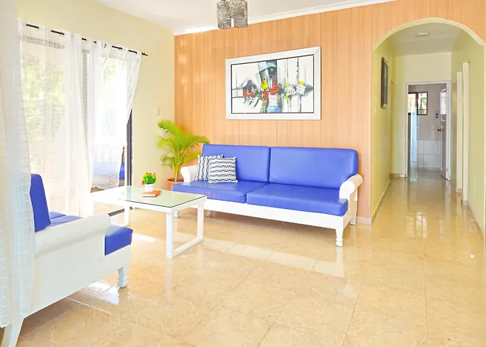 Villa completamente privada con piscina, jacuzzi y gran patio