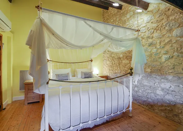 Acabanes - Luxury Dordogne Villa