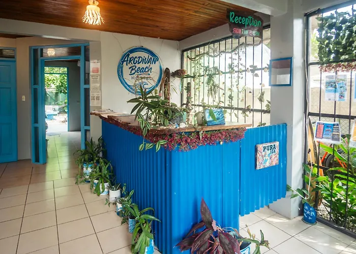 Argdivan Beach Hostel