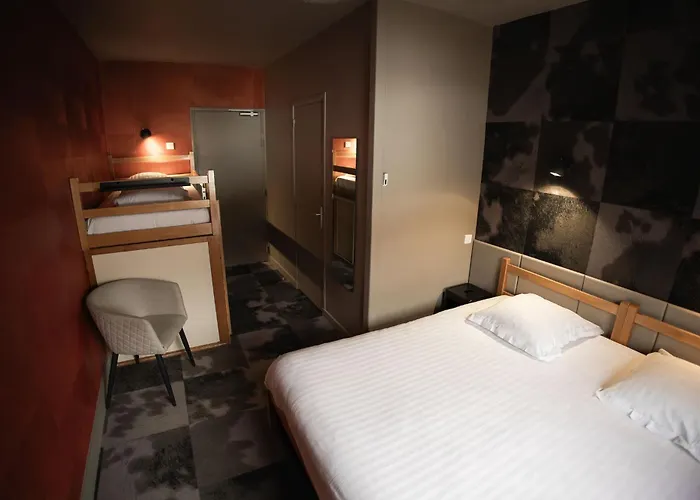 Hotel Le P'Tit Cham, Au Pied Du Sancy