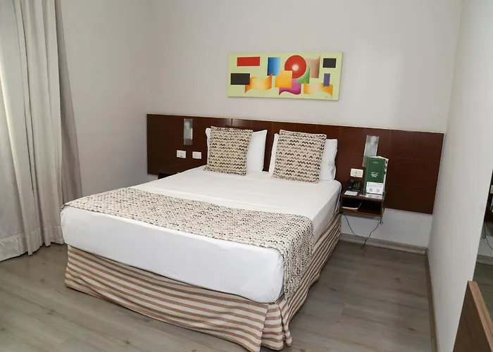 Class Hotel Guaxupe