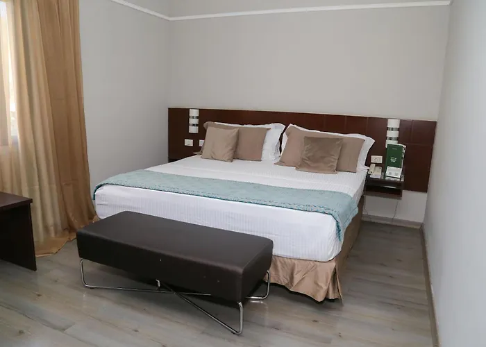 Class Hotel Guaxupe