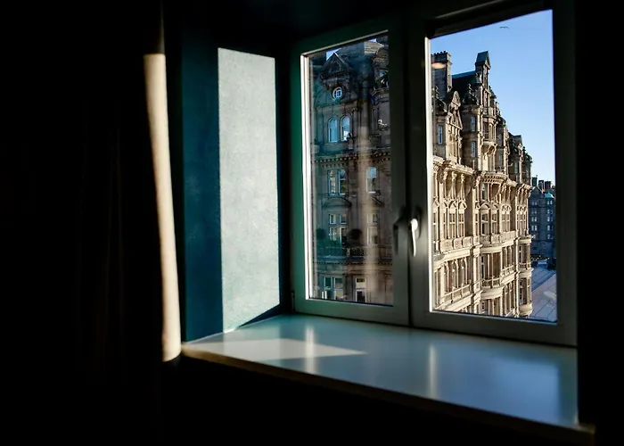 Motel One Edinburgh-Princes