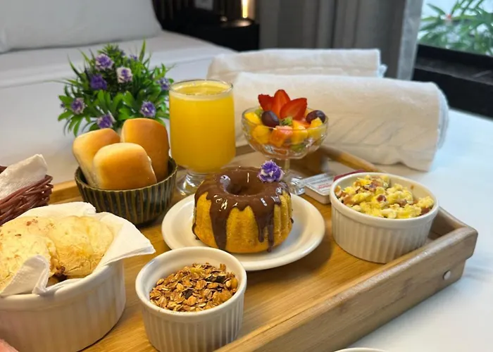 Status Elegance Hotel (Adults Only)