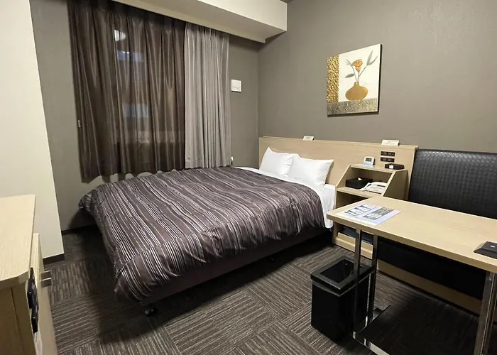 Hotel Route-Inn Ebina Ekimae