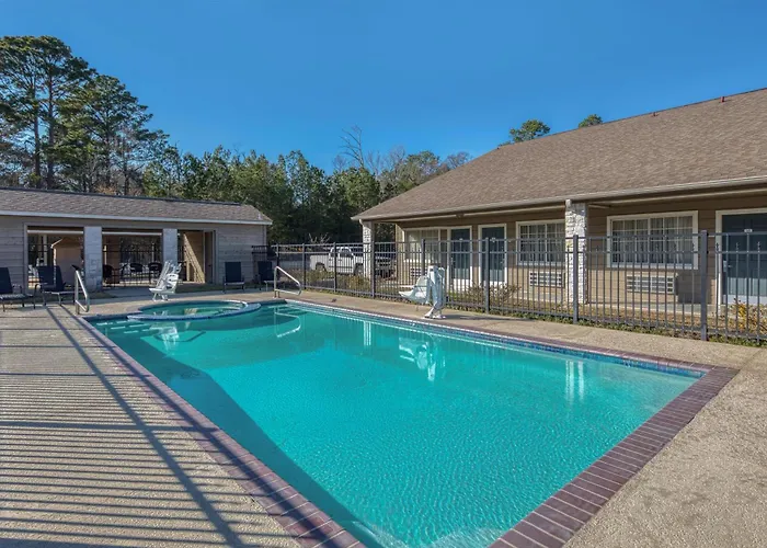 Surestay Hotel By Best Western Leesville