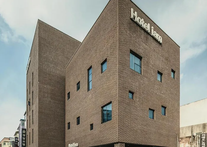 Hotel Iam