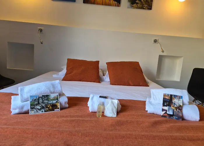 Contact Hotel Le Minervois - Hotel & Restaurant Au Nord De Carcassonne