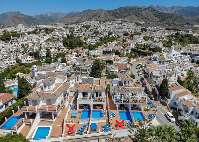 Nerja Paradise Rentals - Villa Dos Ardillas