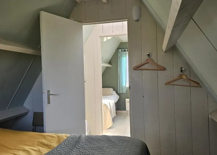 Lovely Holiday House In Durgerdam