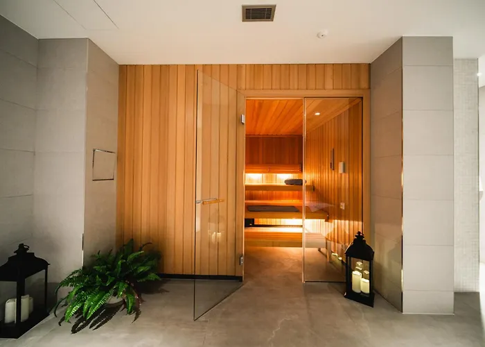 Hotel Crystal
