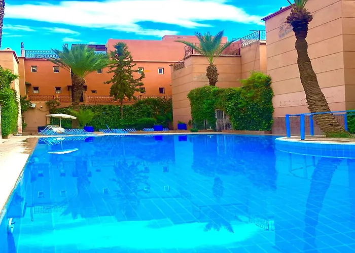 Riad Kamal Pres Medina Marrakech & 3 Piscines & Jacuzzi & Petit-Dejeuner (Adults Only) Marrakesh