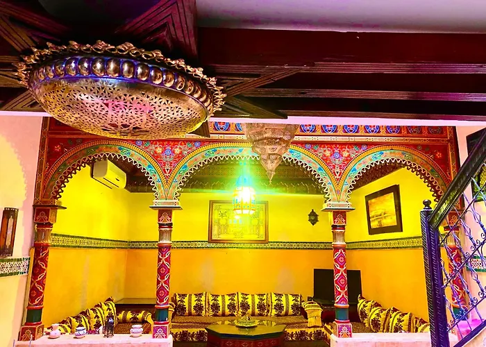 Riad Kamal Pres Medina Marrakech & 3 Piscines & Jacuzzi & Petit-Dejeuner (Adults Only) Marrakesh