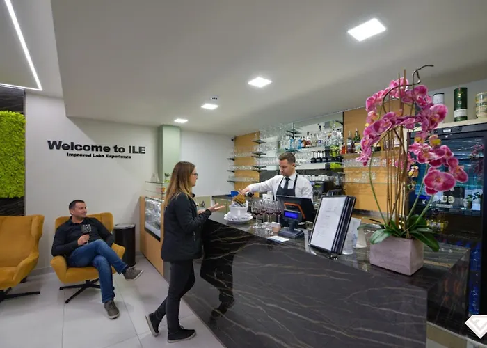 Ile Hotel