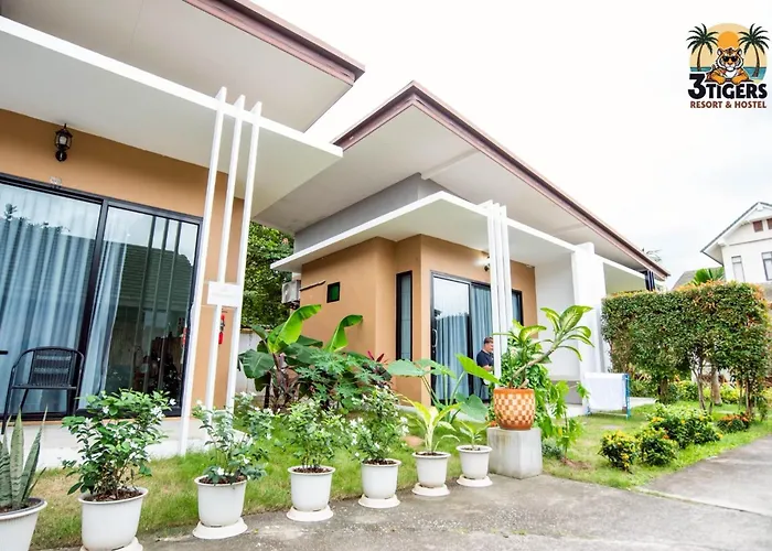 3 TIGERS Resort&Hostel
