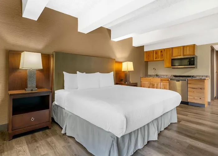 Fairway Inn And Suites, An Ascend Collection Hotel