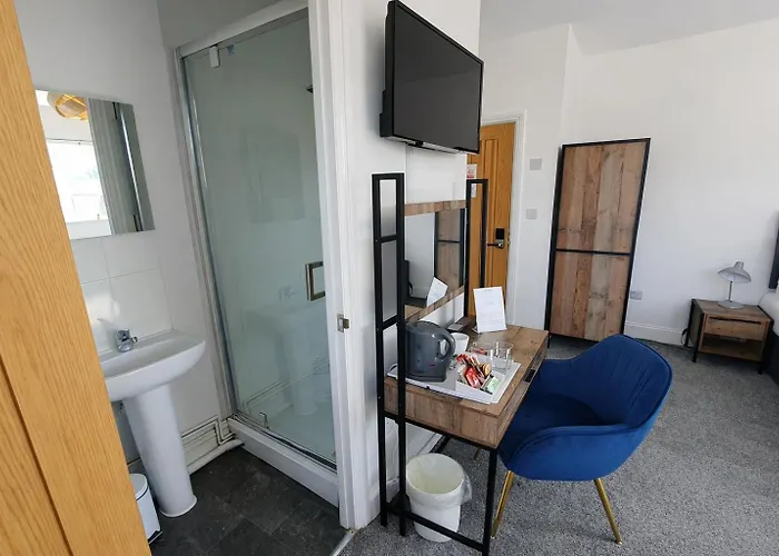 Modern Cambridge Rooms With Free Parking 5 Minutes To City Centre & University By Luxiety Stays