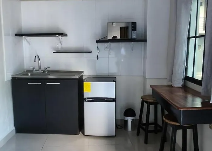 Hotel Sweet Dreams