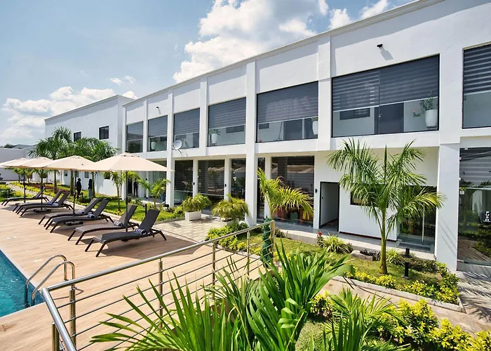 Newport Hotel