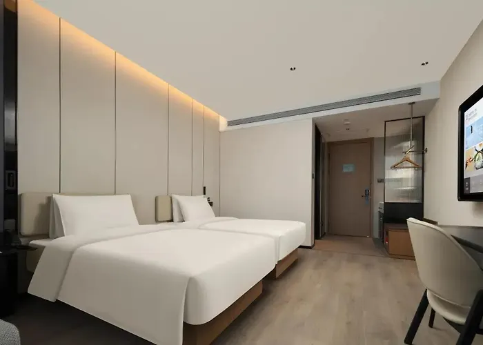 Atour Hotel Liyang Urban High-Speed Railway Station