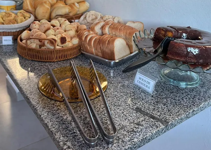 Aqui Hotel