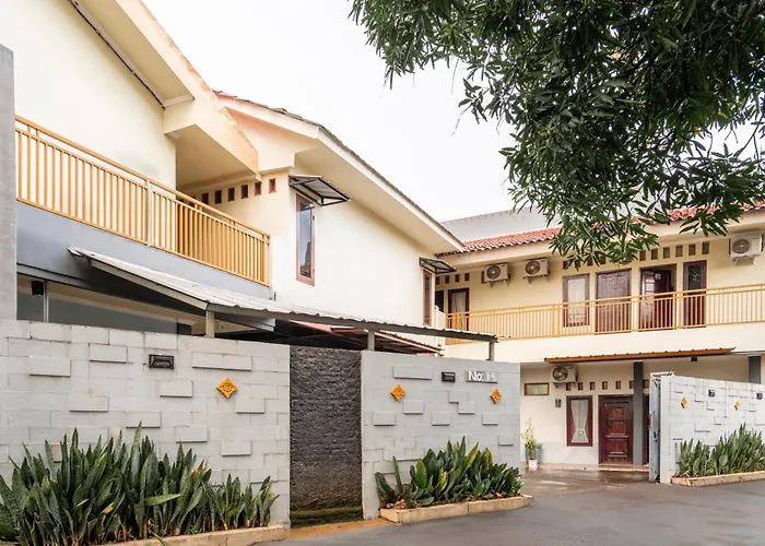 Rehat At Wahidin Guest House