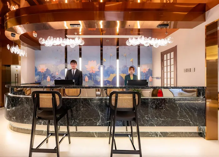 Yahe Qiuguo Hotel