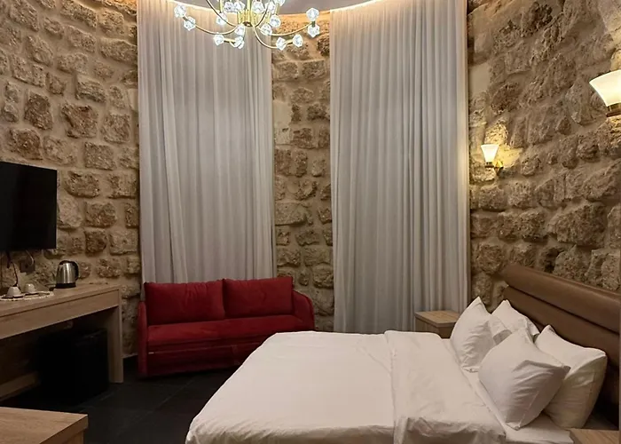 Villa Rosa Luxury Boutique Hotel