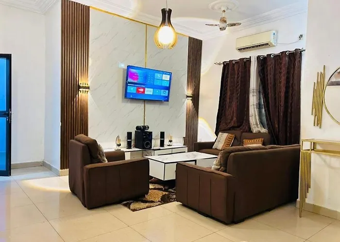 Fitini Appart Residence Bamako Appartement Modernes Avec Wi-Fi Ascenseur Et Energie Solaire Au Coeur De Bamako