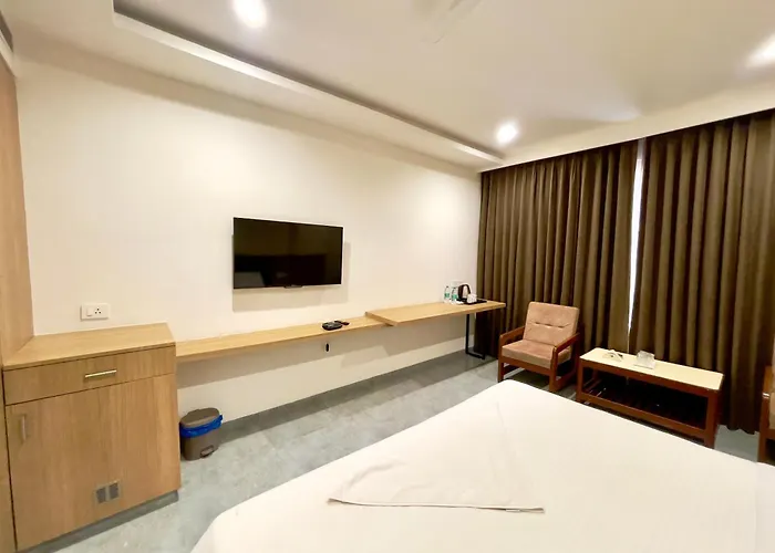 Hotel Chanakya